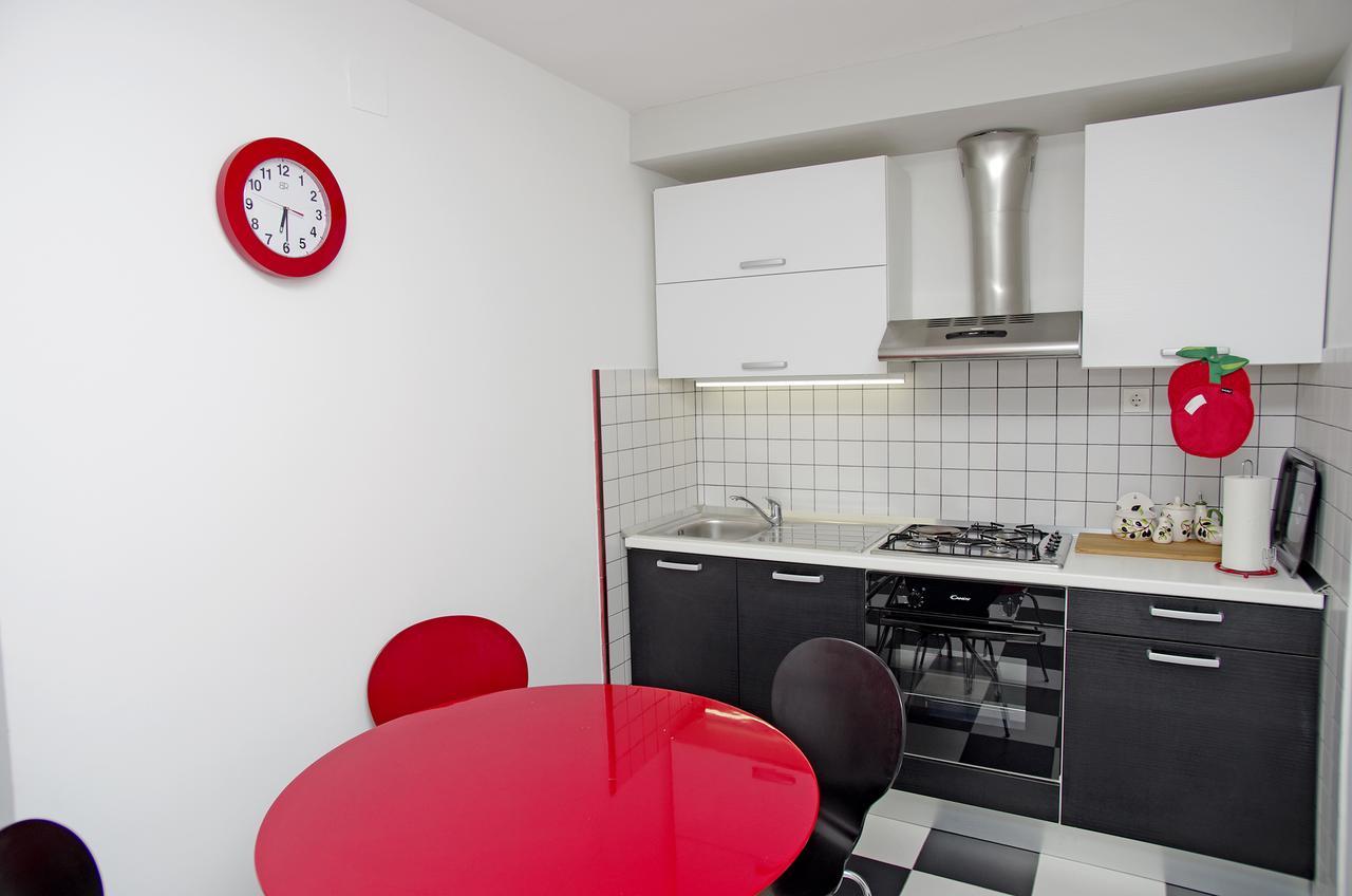 Apartments Armonia ポドストラナ エクステリア 写真