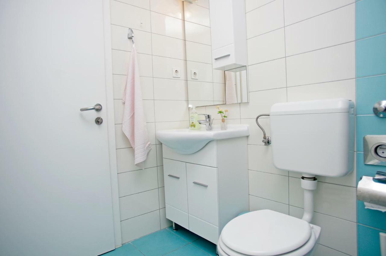 Apartments Armonia ポドストラナ エクステリア 写真